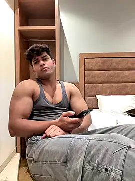 Anshtease online show from 12/17/25, 06:14