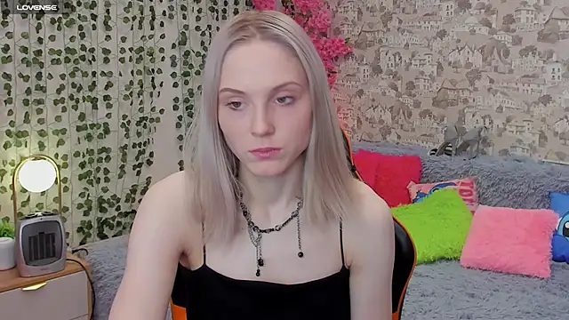 Gina Gina love online show from 05/27/26, 01:24