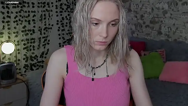 Gina Gina love online show from 05/28/26, 01:03