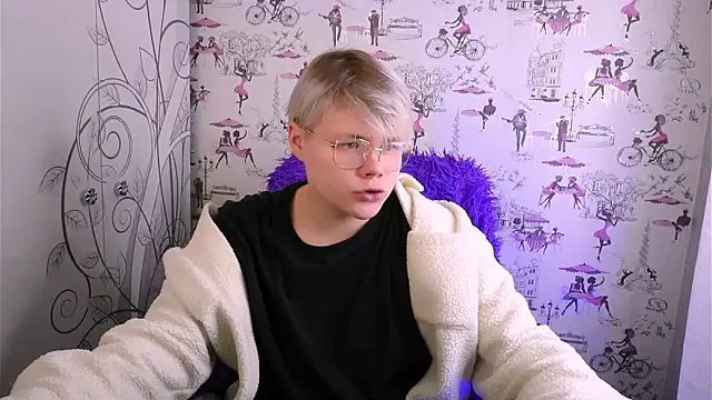 Snapshot of Brian_Mils chatting on 02/01/26, 11:42 Brian Mils online show from 02/01/26, 11:42