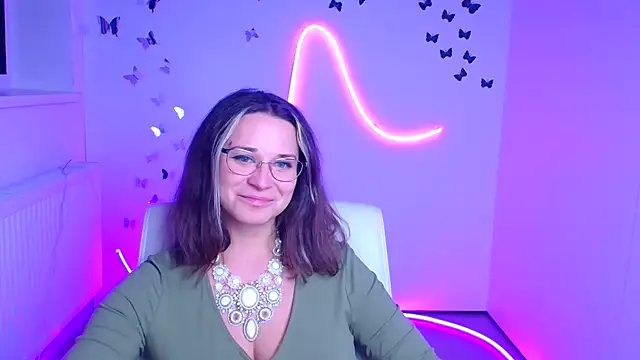 Melodie Aster online show from 12/19/25, 07:21