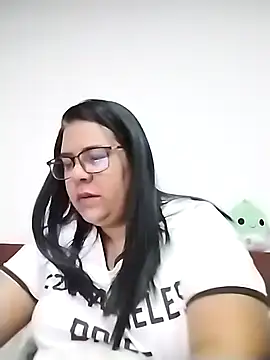 Carameloswing1 online show from 12/04/25, 12:42