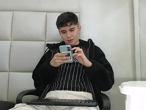 JuanGomm online show from 01/15/26, 07:50