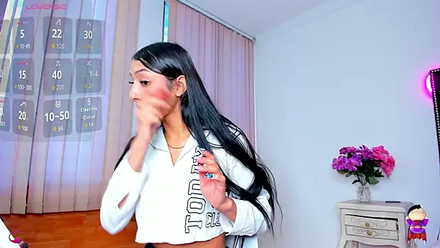 lya  brown online show from 02/05/26, 12:43