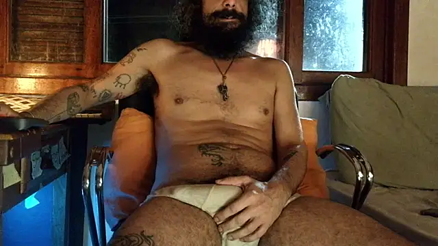Snapshot of ooproprio chatting on 06/11/26, 09:46 ooproprio online show from 06/11/26, 09:46