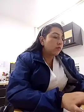 Valeria montana  online show from 03/12/26, 12:11