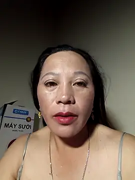 Y-eahi online show from 12/03/25, 04:38