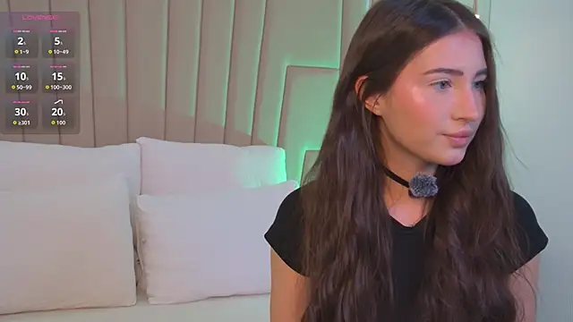 LisaDeviss online show from 06/28/26, 12:44
