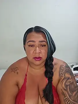 Snapshot of vicky-duarte chatting on 06/18/26, 04:35 vicky-duarte online show from 06/18/26, 04:35