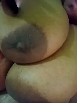 fanii94 online show from 04/26/26, 12:19