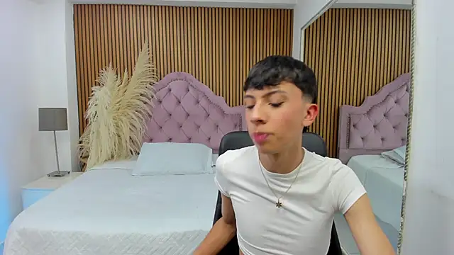 Jamess Carterr  online show from 01/16/26, 05:22