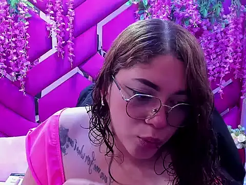 violeta mon online show from 12/04/25, 11:52