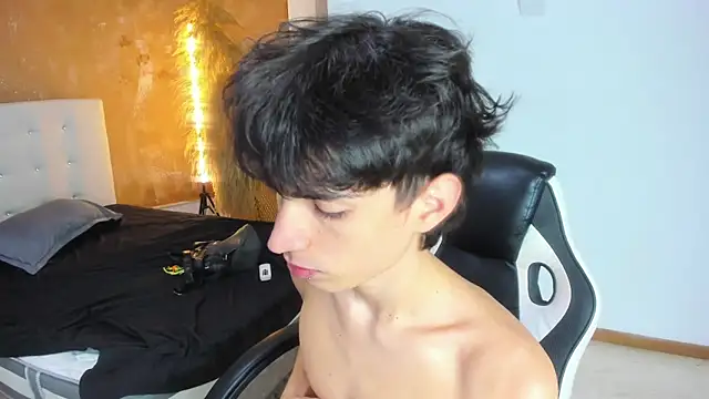 CONNOR STONNE  online show from 02/27/26, 08:20