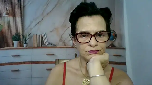 Luna-Hot0802 online show from 03/01/26, 12:07