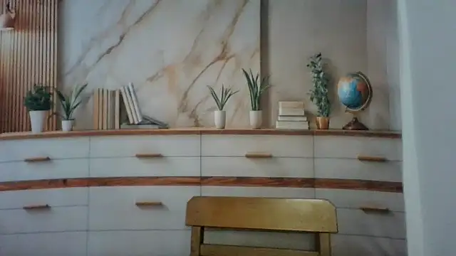 Luna-Hot0802 online show from 03/13/26, 11:50