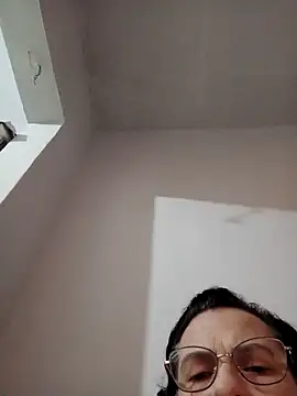 Luna-Hot0802 online show from 04/23/26, 02:13