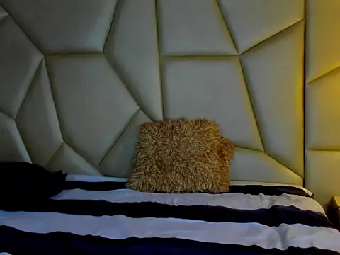 lucky smith1 online show from 03/02/26, 04:47