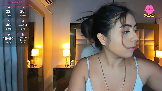 Zoei Moon online show from 03/24/26, 07:08