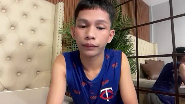 TheBoyAboveYou online show from 08/06/26, 04:42