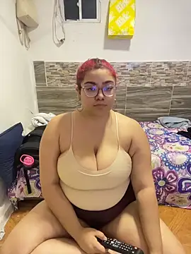 naty col online show from 02/17/26, 11:22