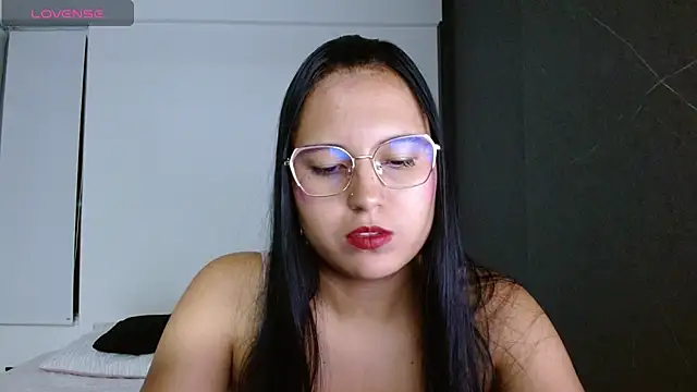 candy rosemaryy online show from 03/21/26, 12:15