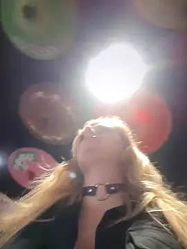 Betsy online show from 12/21/24, 08:39