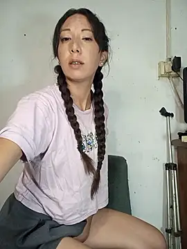 Snapshot of Cristal_azul777 chatting on 06/01/26, 12:01 Cristal azul777 online show from 06/01/26, 12:01