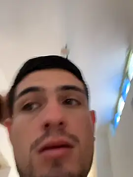 williamsmiiths16 online show from 12/20/25, 04:36