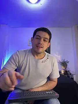 williamsmiiths16 online show from 03/29/26, 01:00