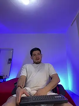 williamsmiiths16 online show from 04/21/26, 10:54