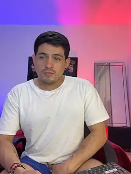 williamsmiiths16 online show from 05/11/26, 04:04