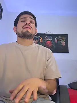 williamsmiiths16 online show from 07/17/26, 11:42