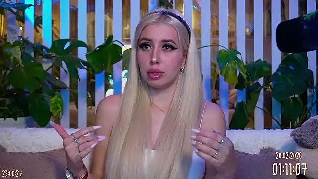 Snapshot of FlowweerGirl chatting on 02/28/26, 07:59 FlowweerGirl online show from 02/28/26, 07:59