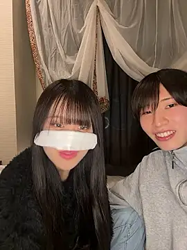 kai xoxo   online show from 12/17/25, 01:17