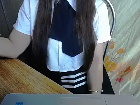 Snapshot of maian_love chatting on 07/11/26, 05:59 maian love online show from 07/11/26, 05:59