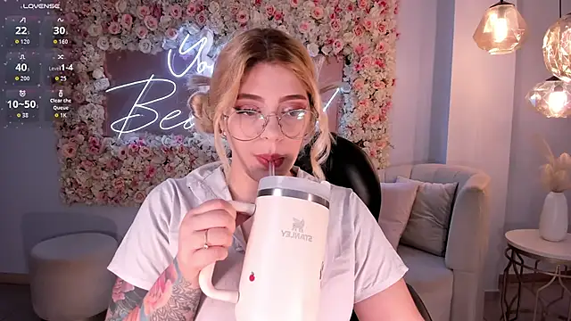 MadisonKane online show from 03/11/26, 11:16