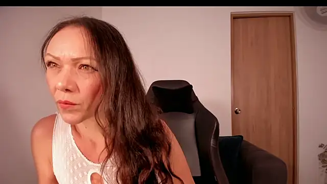 Cleoember  online show from 12/18/25, 11:55