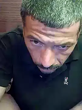 Snapshot of Guero0751@xh chatting on 03/13/25, 07:17 Guero0751xh online show from 03/13/25, 07:17