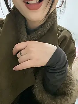 yaqing666 online show from 01/13/26, 02:22