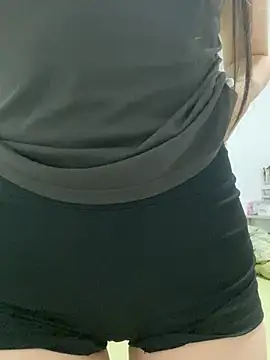 yaqing666 online show from 05/10/26, 02:11