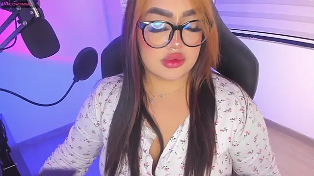 Snapshot of asheryn chatting on 02/11/26, 01:43 asheryn online show from 02/11/26, 01:43