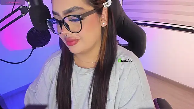 Snapshot of asheryn chatting on 02/21/26, 02:12 asheryn online show from 02/21/26, 02:12