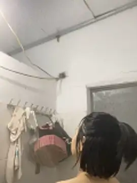 Chew candy online show from 12/05/25, 03:09