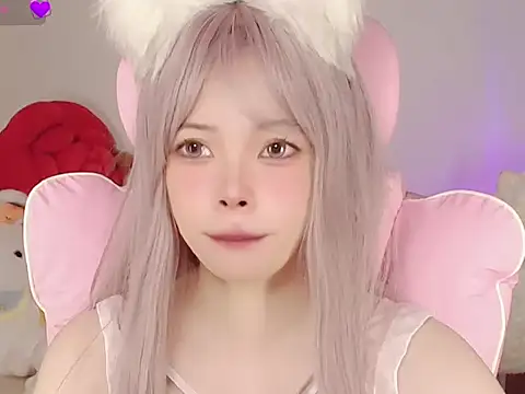 Miyeoonn online show from 05/17/26, 06:26