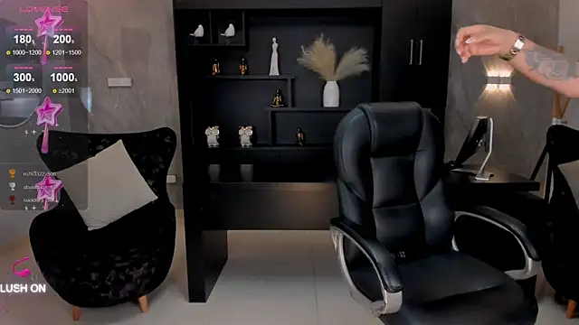 ChloeManson online show from 12/13/24, 01:37