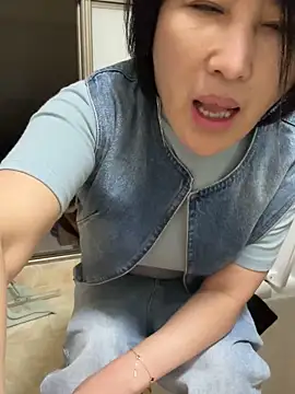 luckybaby666999 online show from 05/05/26, 09:12