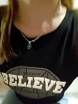 Baby-Linh online show from 04/08/26, 12:43