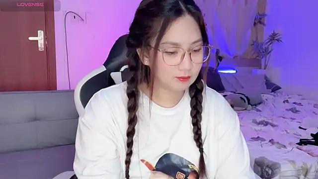 Snapshot of Ni-Ni_2K chatting on 07/18/26, 03:54 Ni-Ni 2K online show from 07/18/26, 03:54