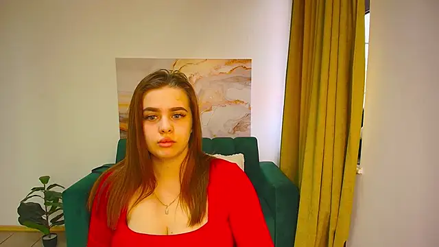 MirandaDior online show from 12/05/25, 06:55