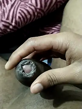 Rent your boyfriend online show from 02/03/26, 08:30